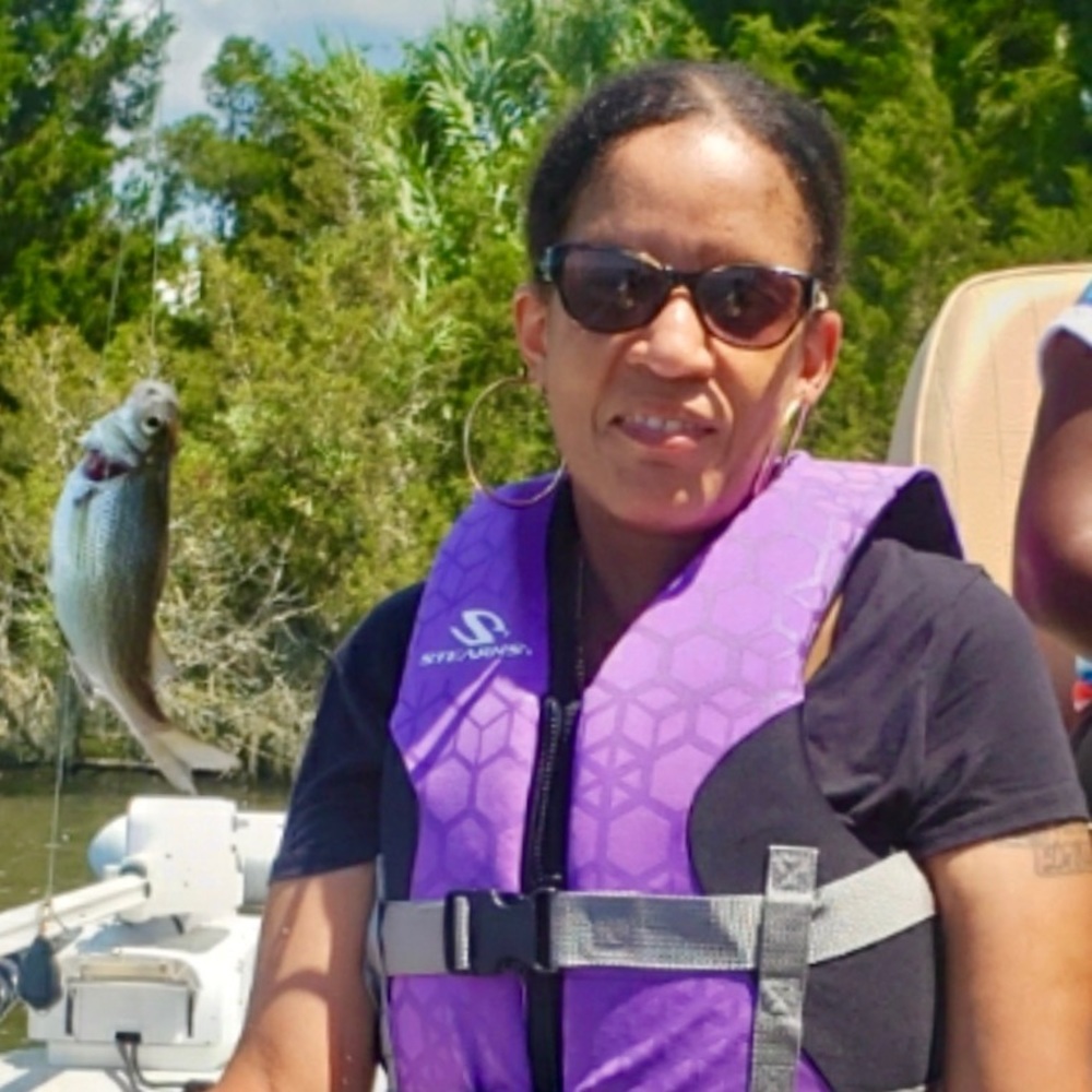 Meet your Posher, Cadeena